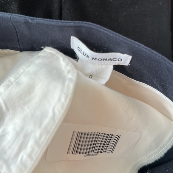 Club Monaco Navy & Cream Cotton Blend Liz Short - Picture 6 of 6